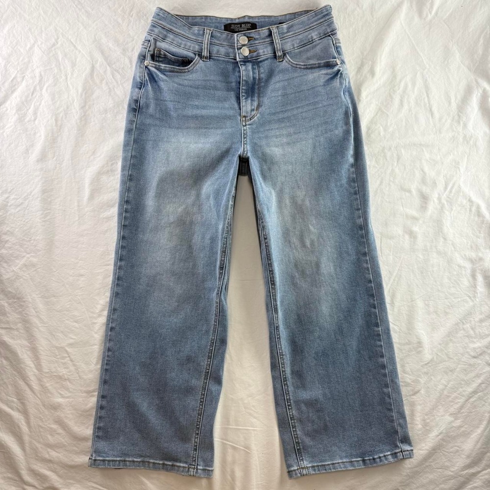 Judy Blue Wide Leg Crop Jeans Light Wash Double Button Womens 9 / 29 Minimalist